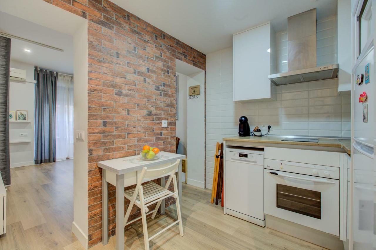 Ferienwohnung Apartamento Estudio Centro Madrid Exterior foto
